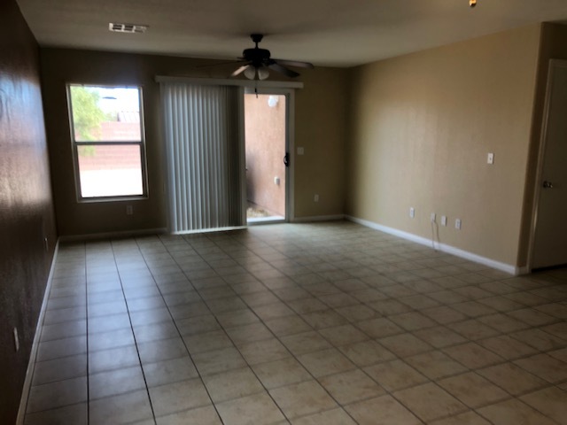 Building Photo - 9940 S Brazos Bend St