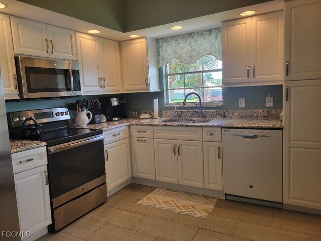 Foto del edificio - 14983 Rivers Edge Ct