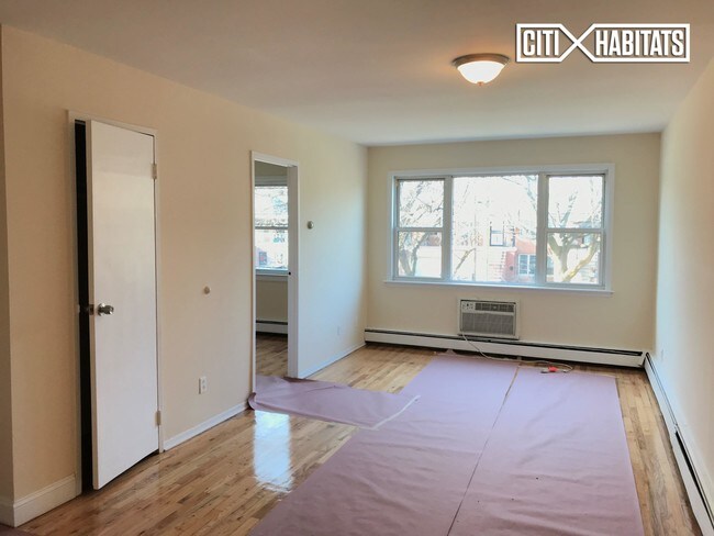 Building Photo - 3035 69th St