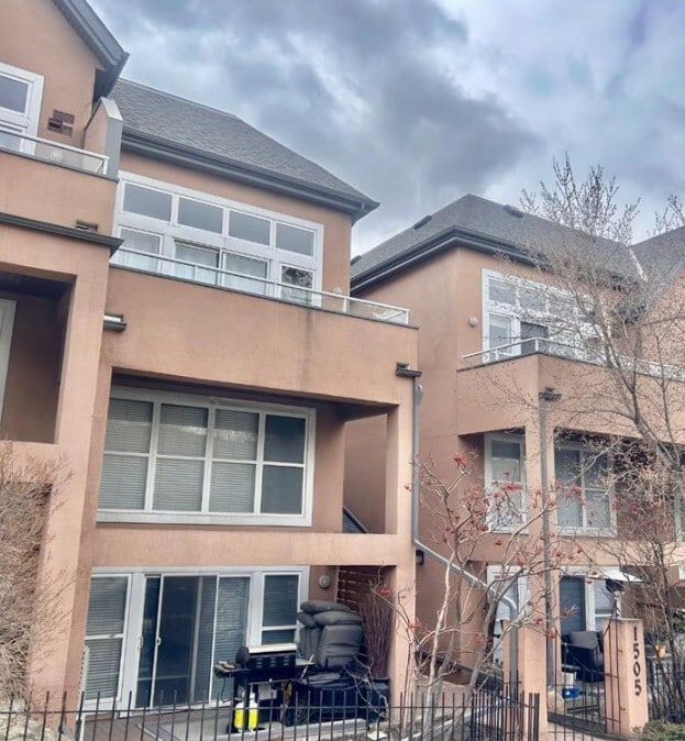 Building Photo - 1505 27 Av SW