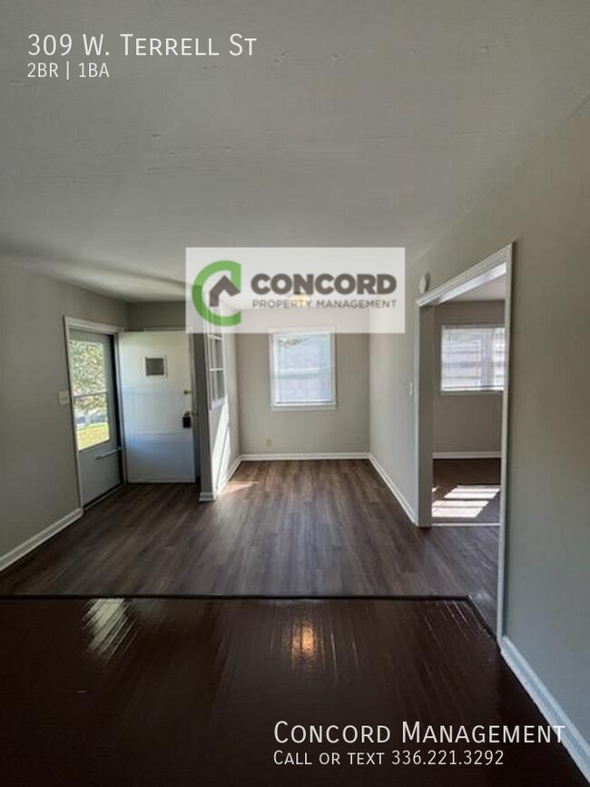 Building Photo - 309 W Terrell St