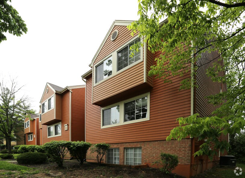 Villages of Wildwood I & II Rentals Fairfield, OH