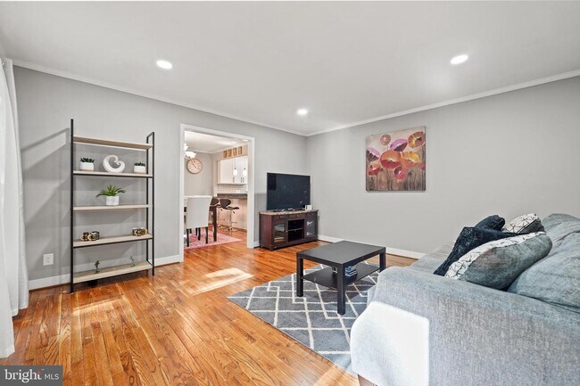 Building Photo - 1427 Candlewood St