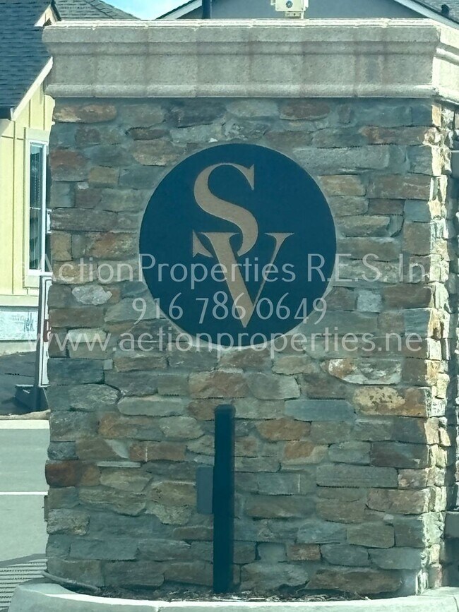 Foto del edificio - Action Properties Offering Roseville Solar: Inspiration Village Community Gated: 3 Bedroom 3 Bath...