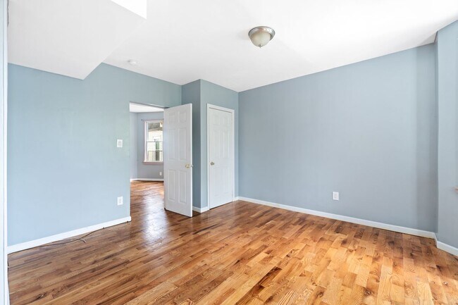 Foto del edificio - 14-16 Treacy Avenue, 2