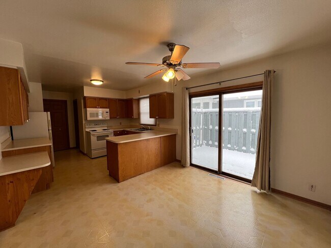 Foto del edificio - 602-614 Brown Street