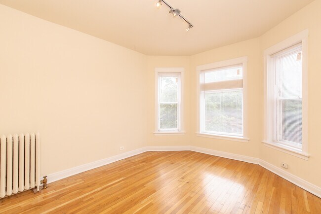 Foto del edificio - 4607 N Ashland Ave