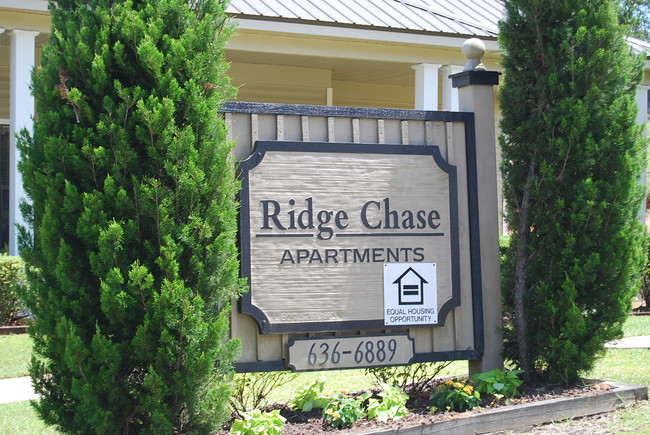 Building Photo - Ridge Chase