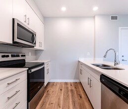 Building Photo - The Heartwood