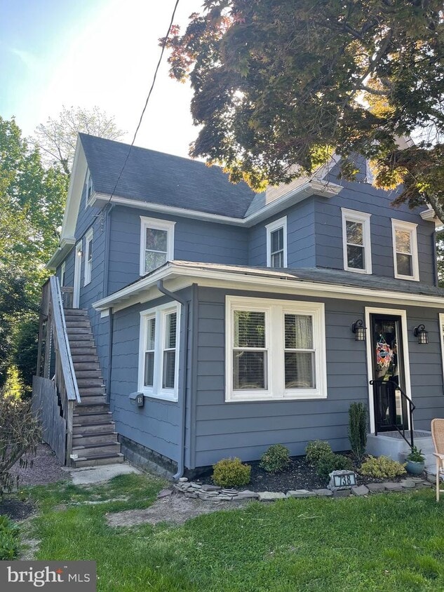 738 S Broadway, Pitman, NJ 08071 House for Rent in Pitman, NJ
