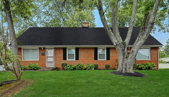 Building Photo - Eden Green Townhomes