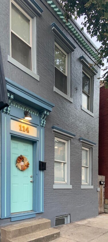 Primary Photo - 114 S 17th St