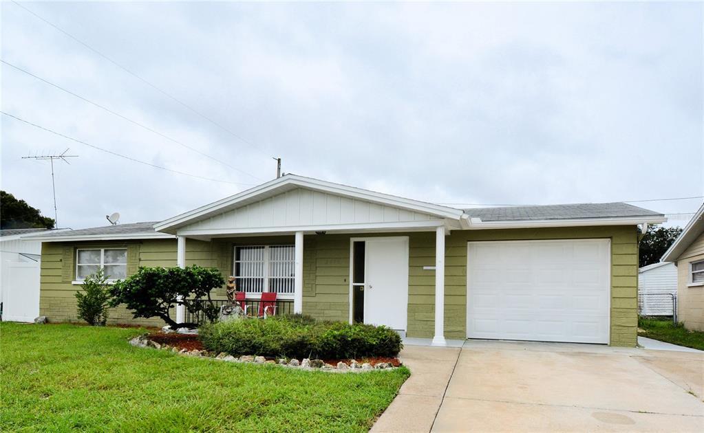 Foto principal - 3700 Cambridge St