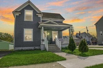 Building Photo - 232 E 13th St