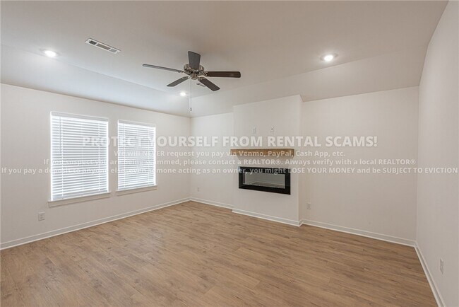 Foto del edificio - 712 Picard Ave