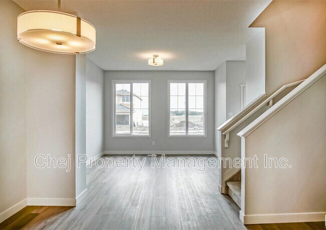 Photo du bâtiment - 17 Nouveau Dr