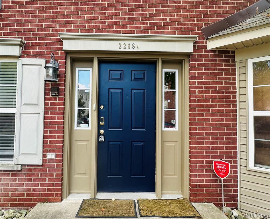 Foto principal - 22684 Goddard Rd