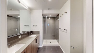 Interior Photo - 345 Harrison