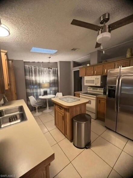 Foto del edificio - 1515 Gulf Coast Dr