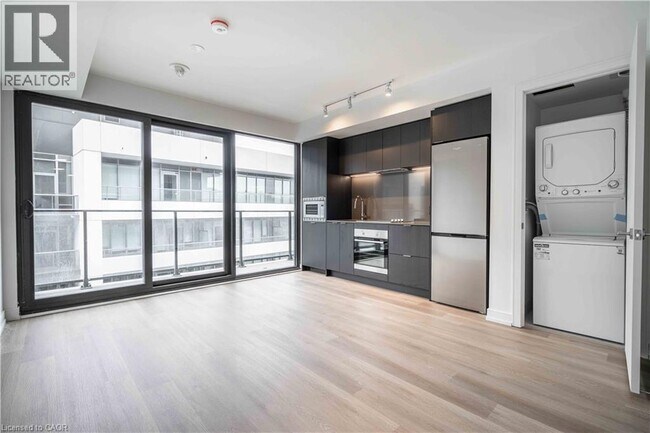 Photo du bâtiment - 1 Jarvis St