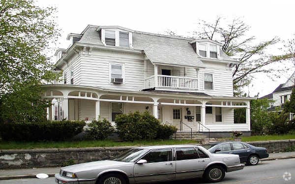 Building Photo - 168 Jackson St