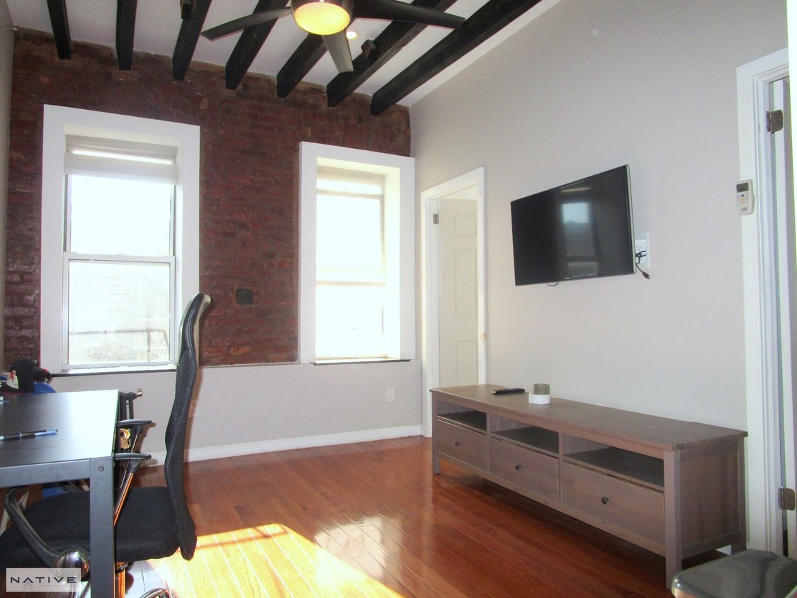 Foto principal - 407 Keap St