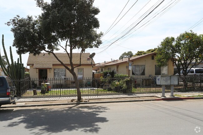 Foto del edificio - 272-284 W Ramona St