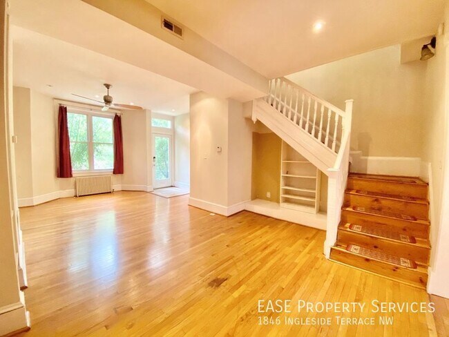 Building Photo - 1846 Ingleside Terrace NW