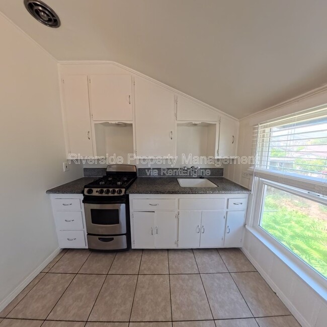 Building Photo - 3939 Twining St