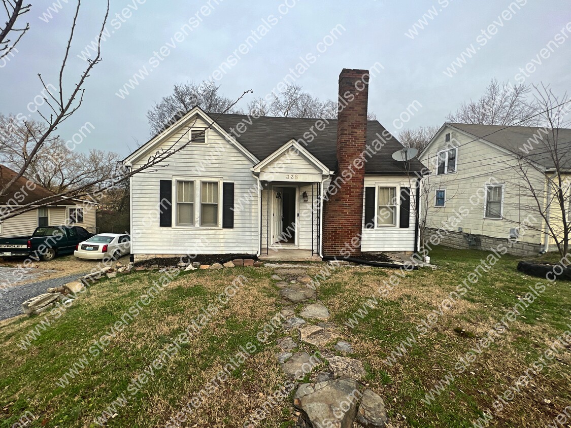 Primary Photo - 338 Perrolee St