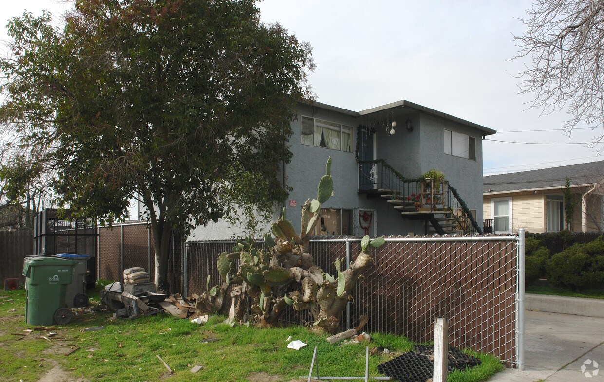 Foto del edificio - 857-859 N 12th St