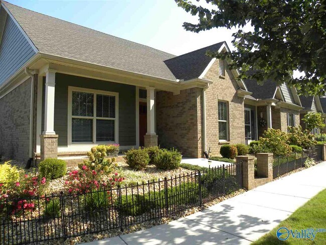 Building Photo - 28705 Cobble Creek Rd