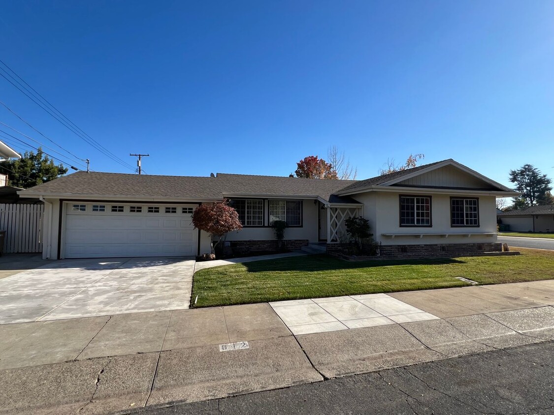 Foto principal - 812 S. Orange Ave., Lodi, CA 95240