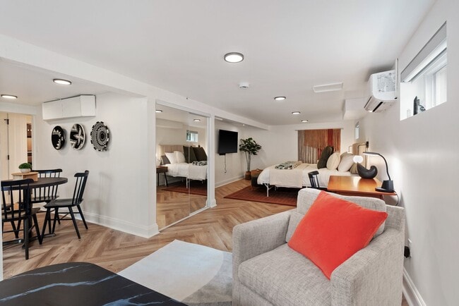 Photo - 2314 NE Flanders St House