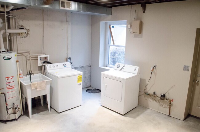 Foto del edificio - 5133 Kent Way