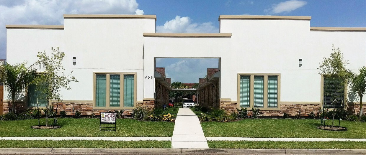 406 Pacific Ave, Edinburg, TX 78539 Condo for Rent in Edinburg, TX