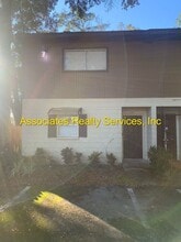 Building Photo - 1324 SW 61st Terrace