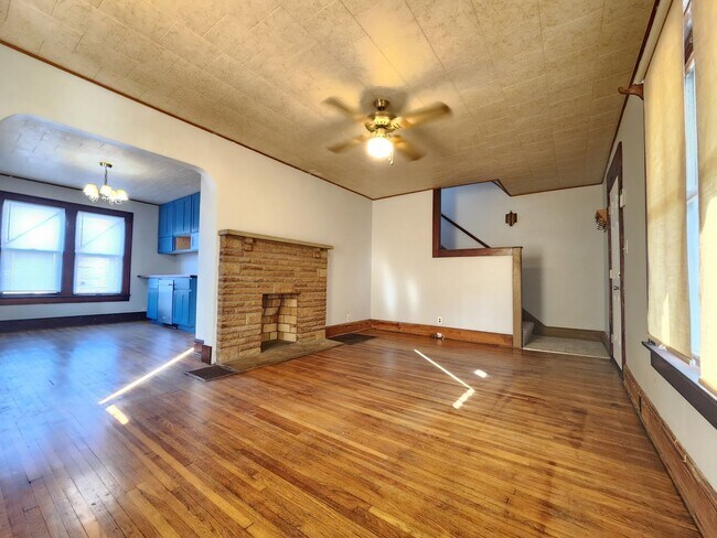 Foto del edificio - 183 N Wayne Ave