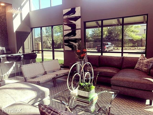 Foto del edificio - 3300 S Garrison St