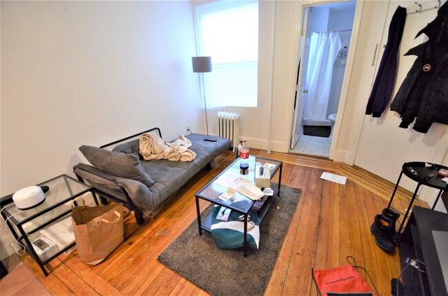 Building Photo - 43 Symphony Rd