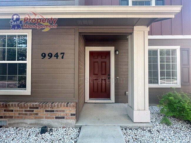 Building Photo - 9947 W Rustica St