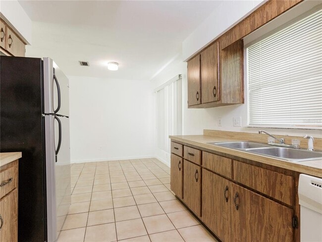 Building Photo - 2440 NW 54th Ave