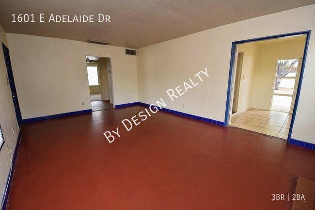 Building Photo - Midtown 3 Bed 2 Bath Bungalow