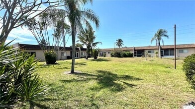 Building Photo - 6300 South Pointe Blvd