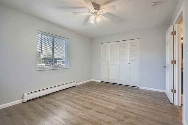 Foto del edificio - 2880 Eliot Cir