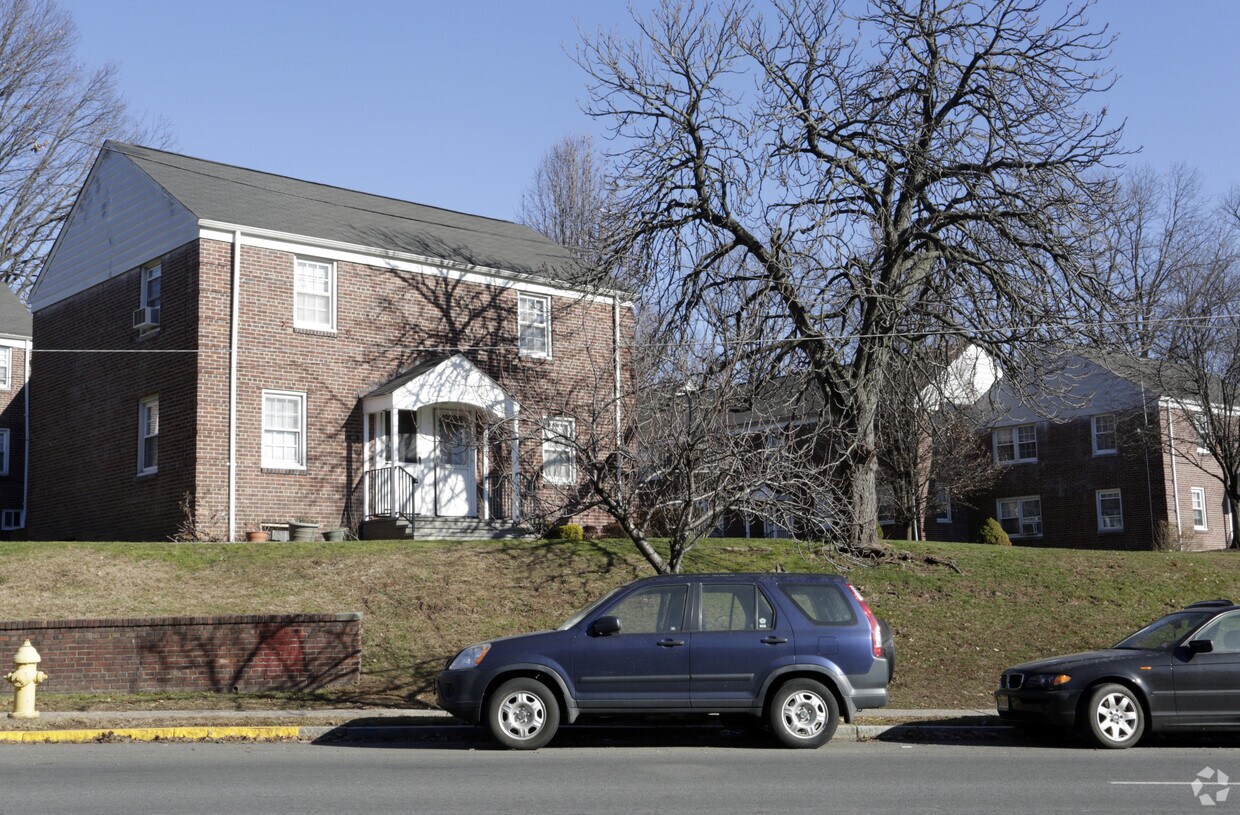 263 Bloomfield Ave Apartments in Bloomfield, NJ
