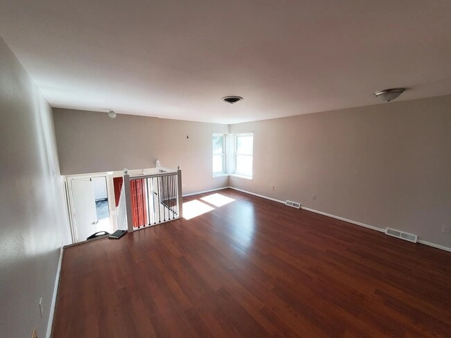 Building Photo - 10463 Garland Way