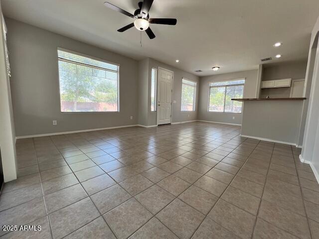 Foto del edificio - 1263 S Emmett Dr