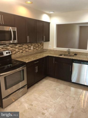 Building Photo - 7356 Hidden Knolls Ct