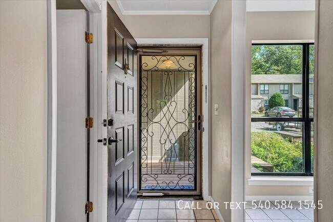 Foto del edificio - 7311 Maple Ct SW